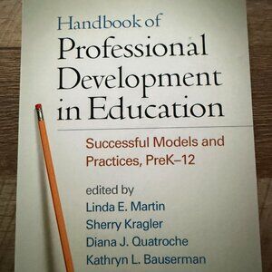 GENTLY USED  HANDBOOK OF PROFESSIONAL DEVELOPMENT IN EDUCATION: SUCCESSFUL MODEL